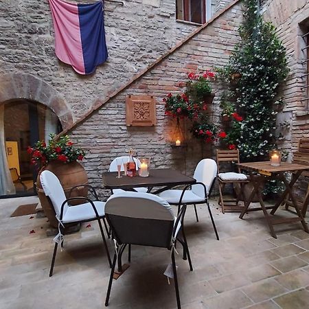 Saint Francis Apartment Assisi Dış mekan fotoğraf