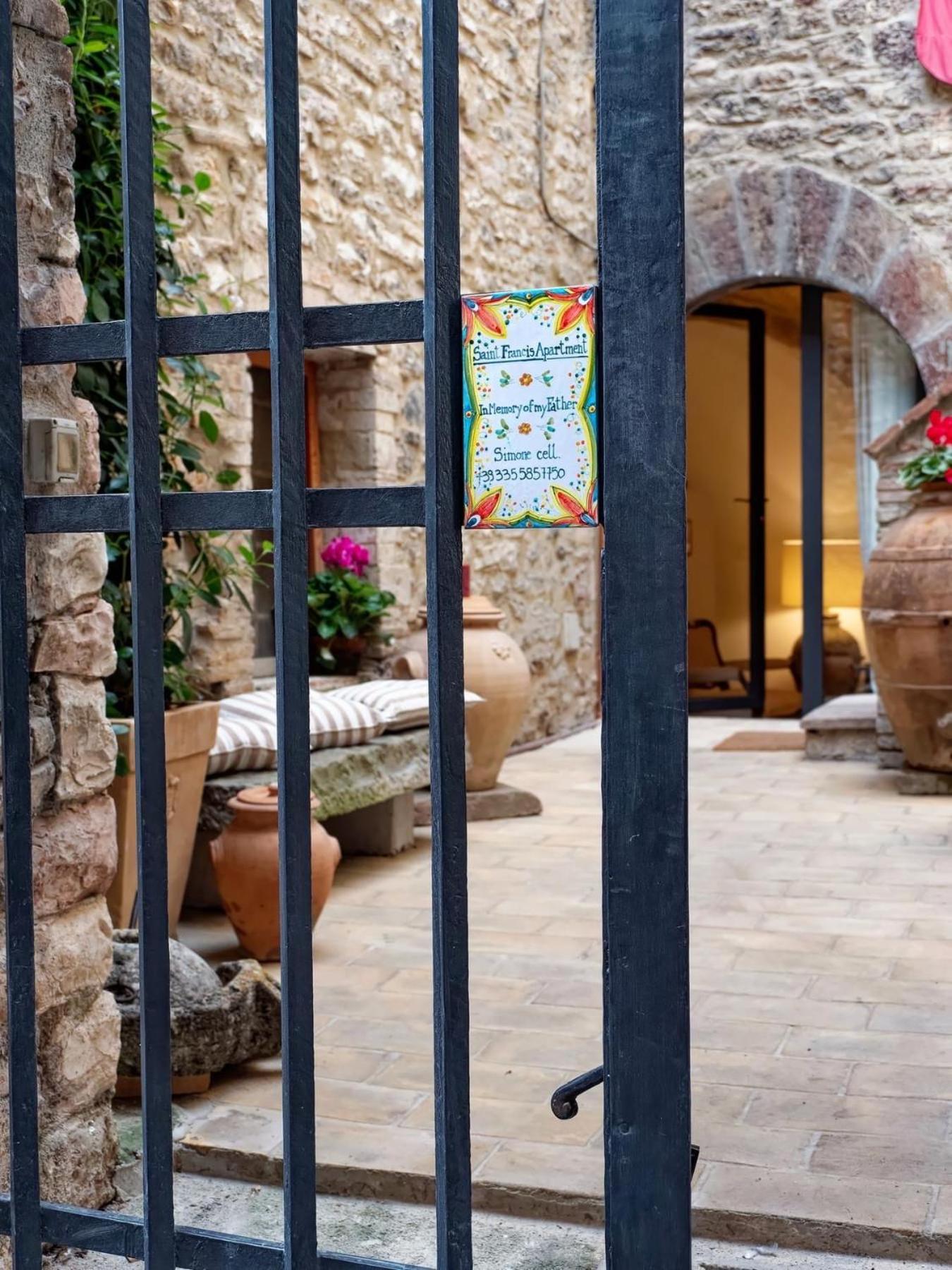 Saint Francis Apartment Assisi Dış mekan fotoğraf
